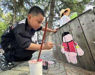 竹蔭里的城市詩意 合肥配電箱上的繪畫藝術